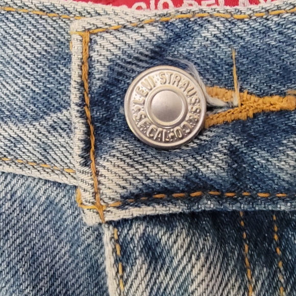 Levi Strauss Misses Relaxed Tapered Fit Leg 550 size 16 Medium Stone Washed - Picture 6 of 12